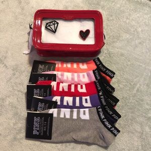 💕Pink VS 5 Pairs Socks & VS Cosmetic Bag💕💕